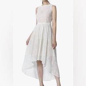 NWT Apart ruffled lace‎ dress. Size 6 or S